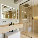 Among Vino Nobile Vineyards Holiday home