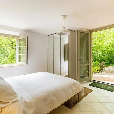 Among Vino Nobile Vineyards Holiday home *