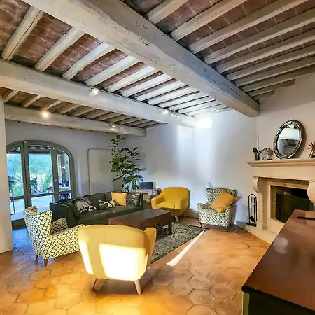 Holiday home Among Vino Nobile Vineyards